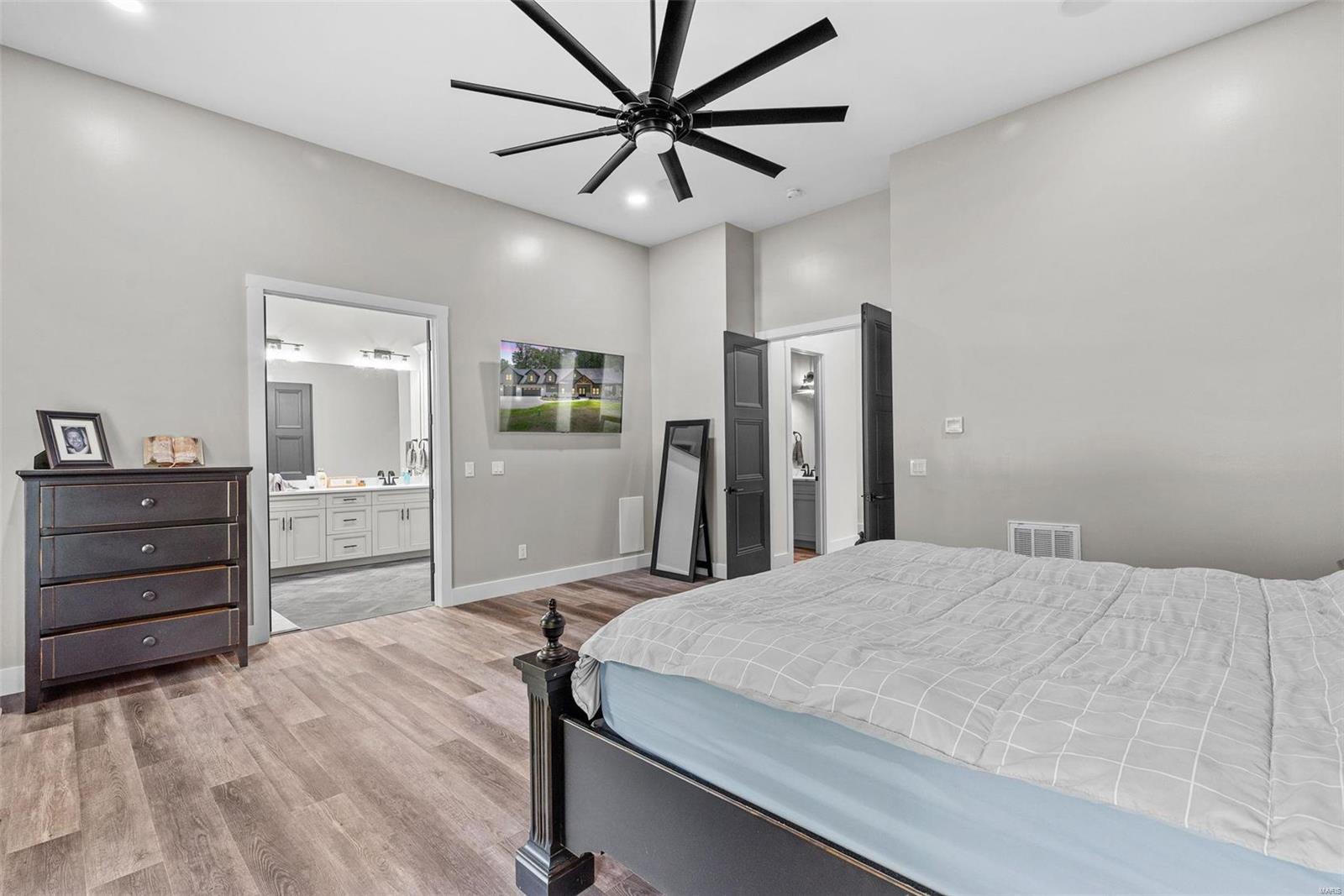 Ests Of Hawk Ridge - Residential