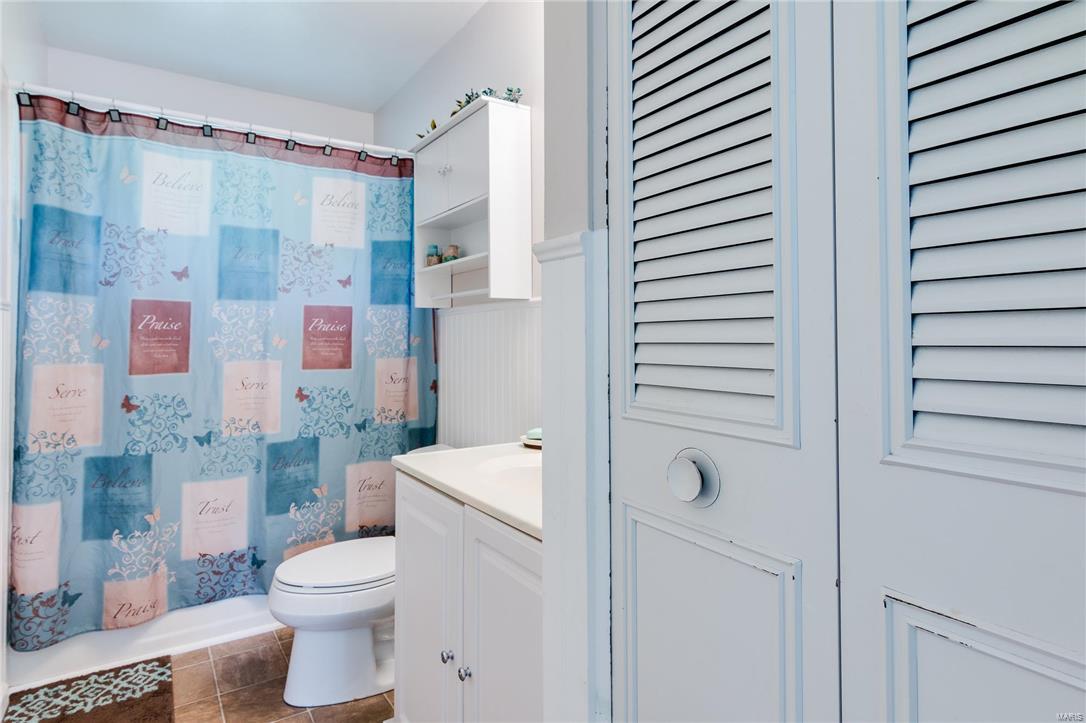 St Chas Hills #6 - Residential