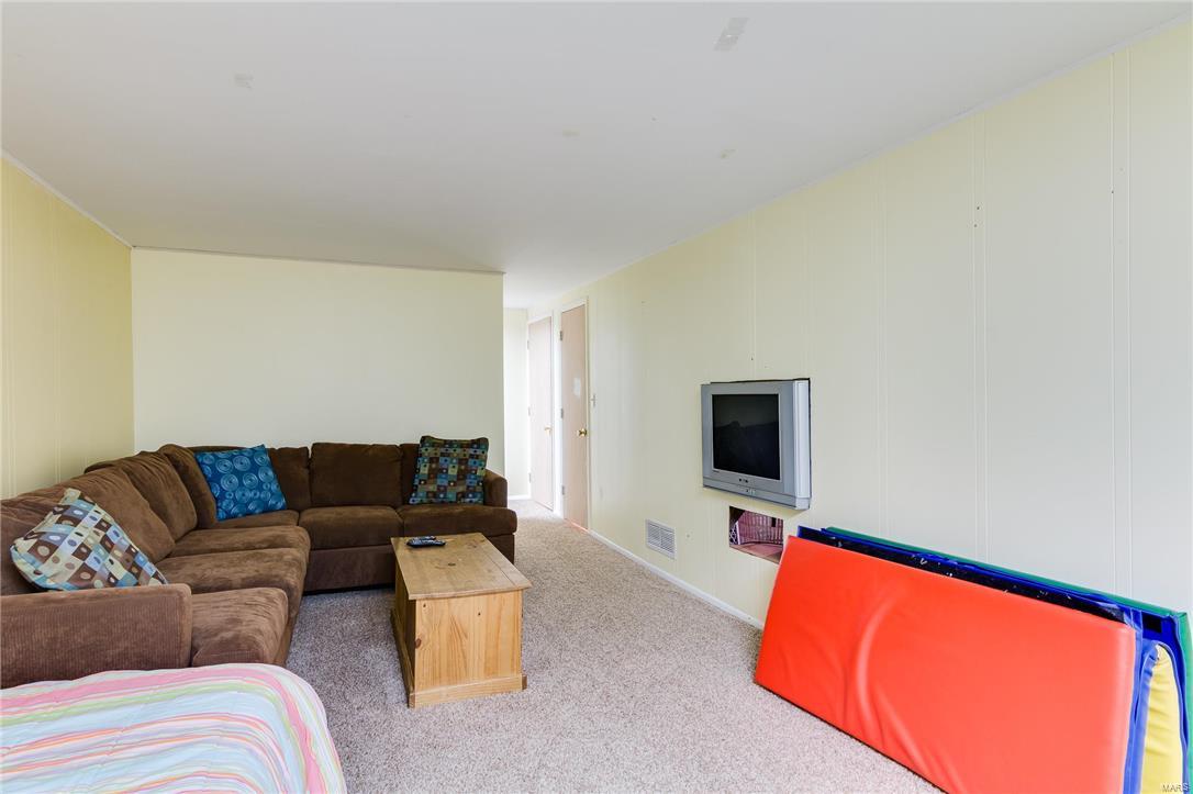 St Chas Hills #6 - Residential