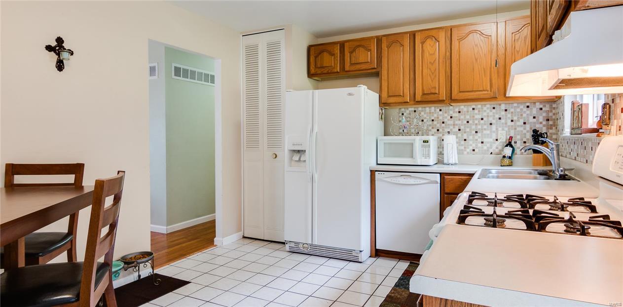 St Chas Hills #6 - Residential