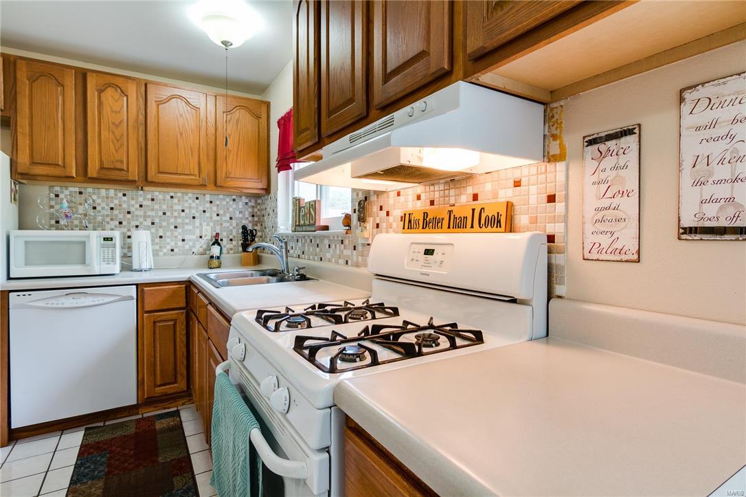 St Chas Hills #6 - Residential