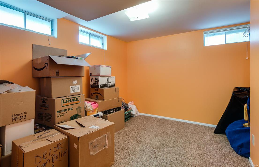 St Chas Hills #6 - Residential