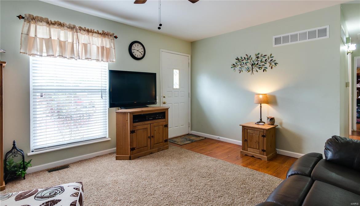 St Chas Hills #6 - Residential