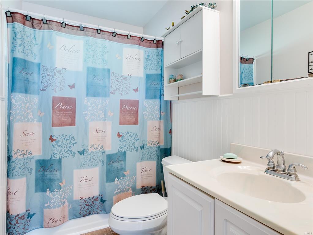 St Chas Hills #6 - Residential