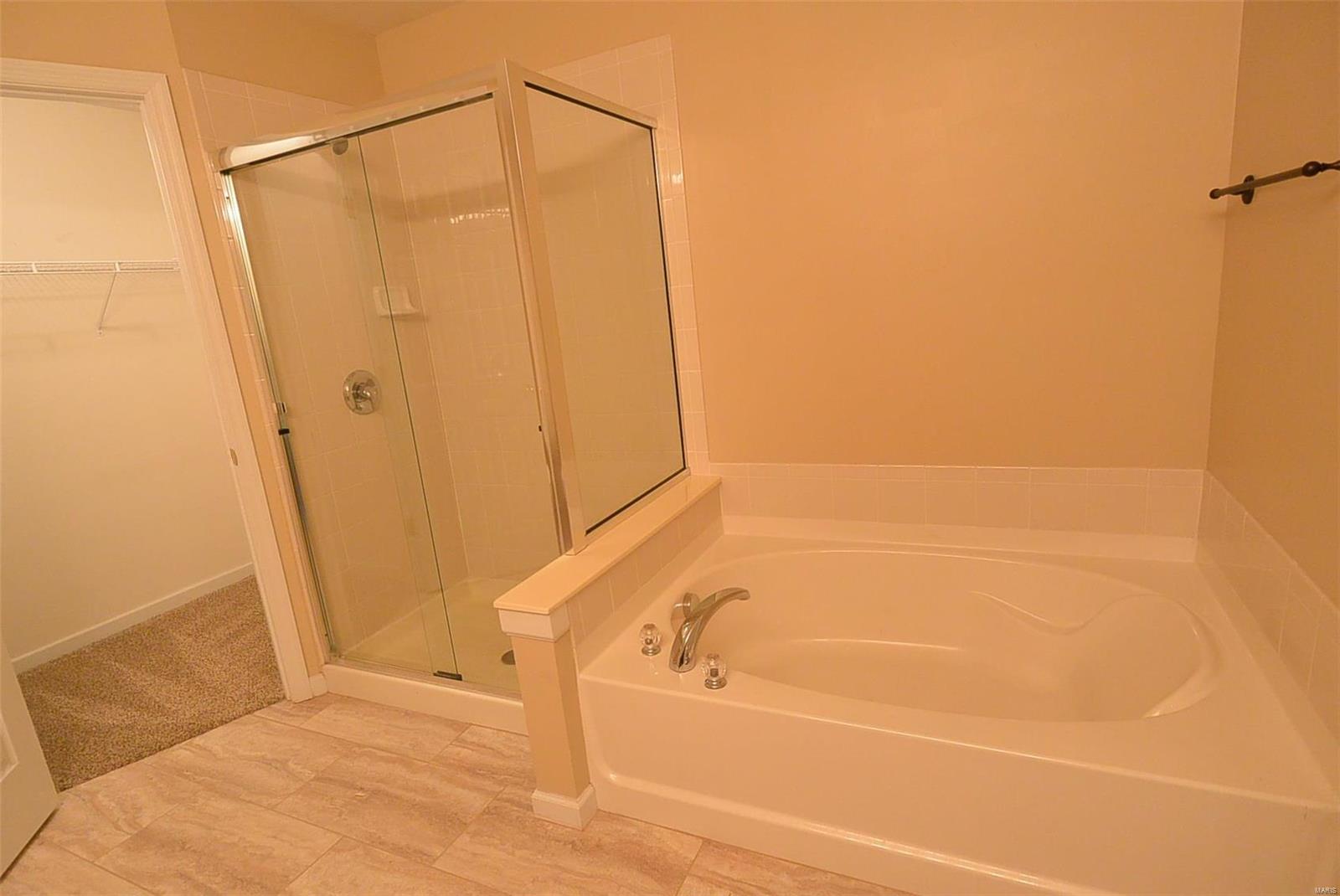 Pearon Pointe Villas - Residential