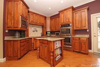 Royal Lake Estate - Residential