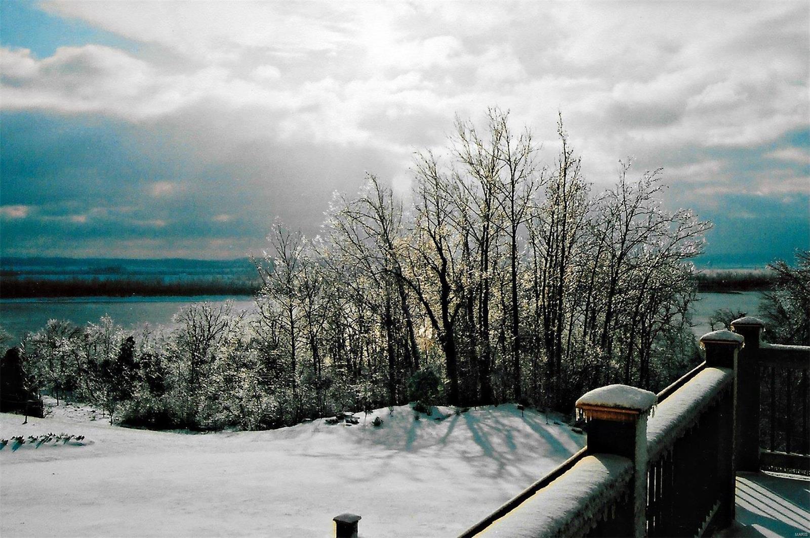 Christopher Bluffs - Residential