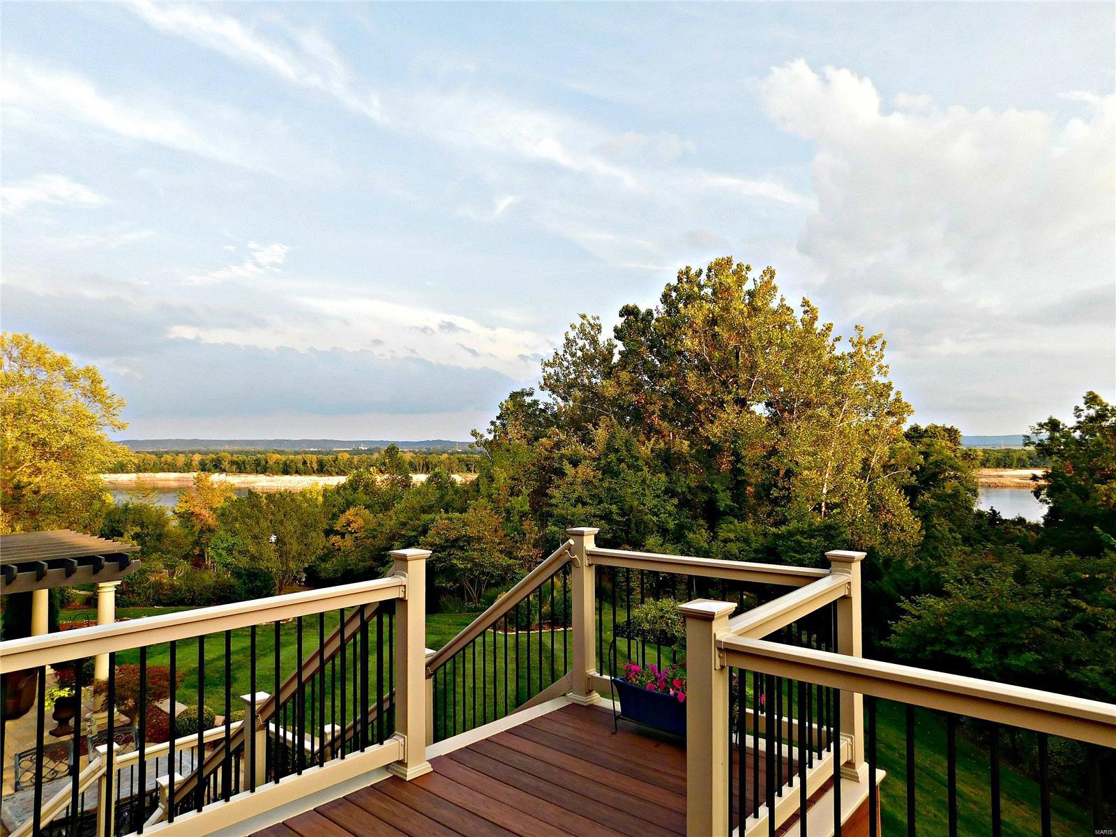 Christopher Bluffs - Residential