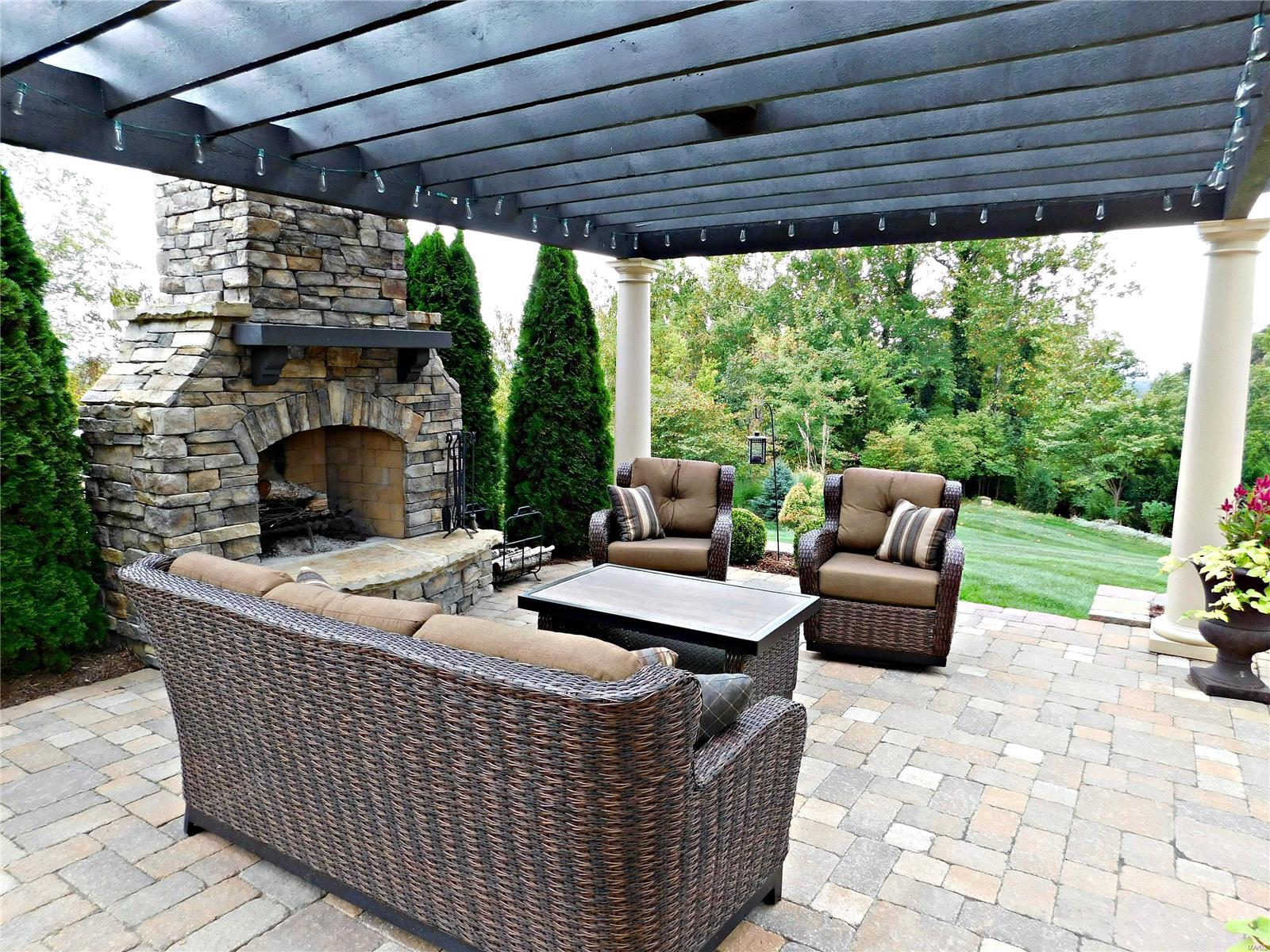 Christopher Bluffs - Residential