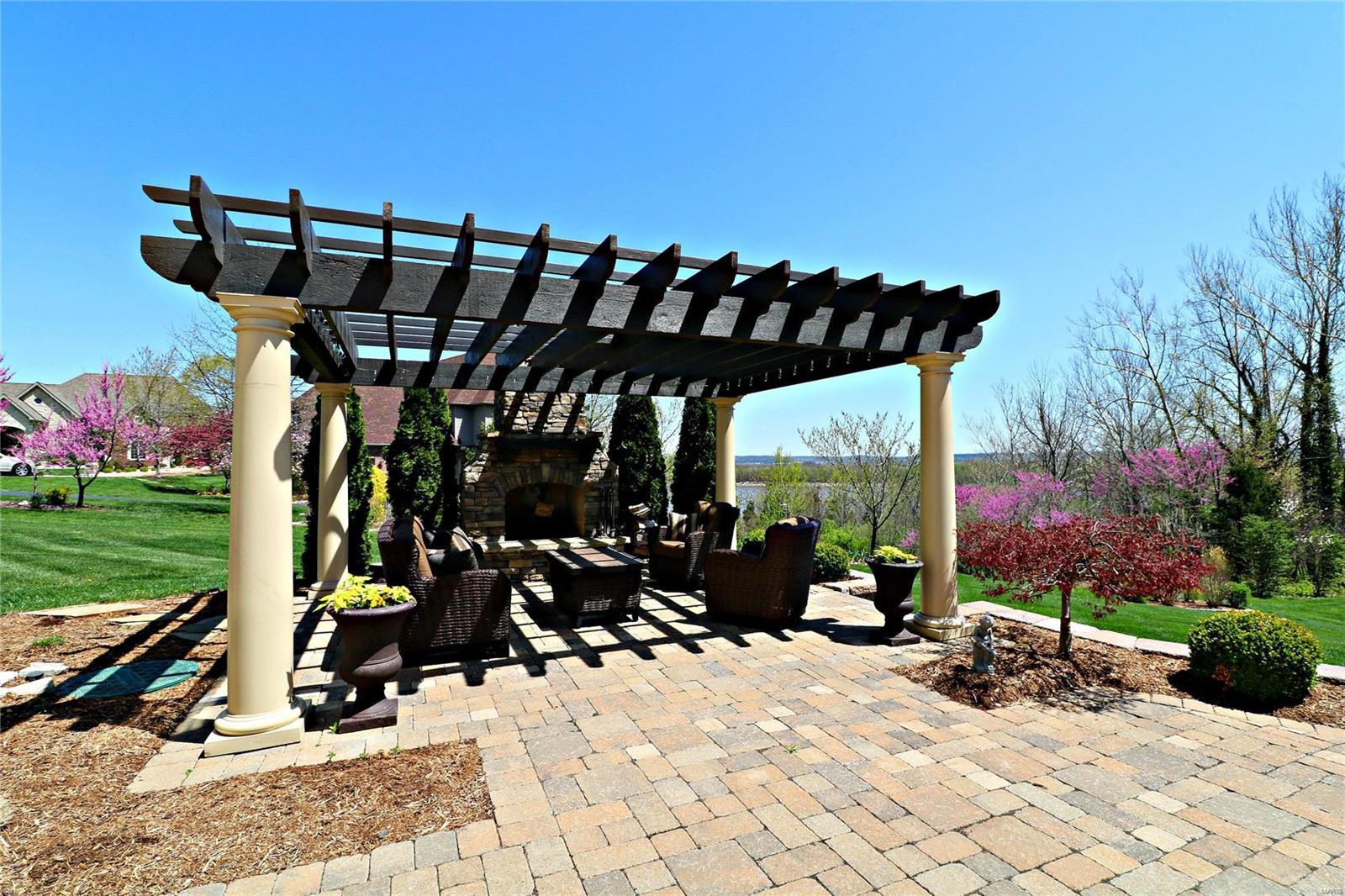 Christopher Bluffs - Residential