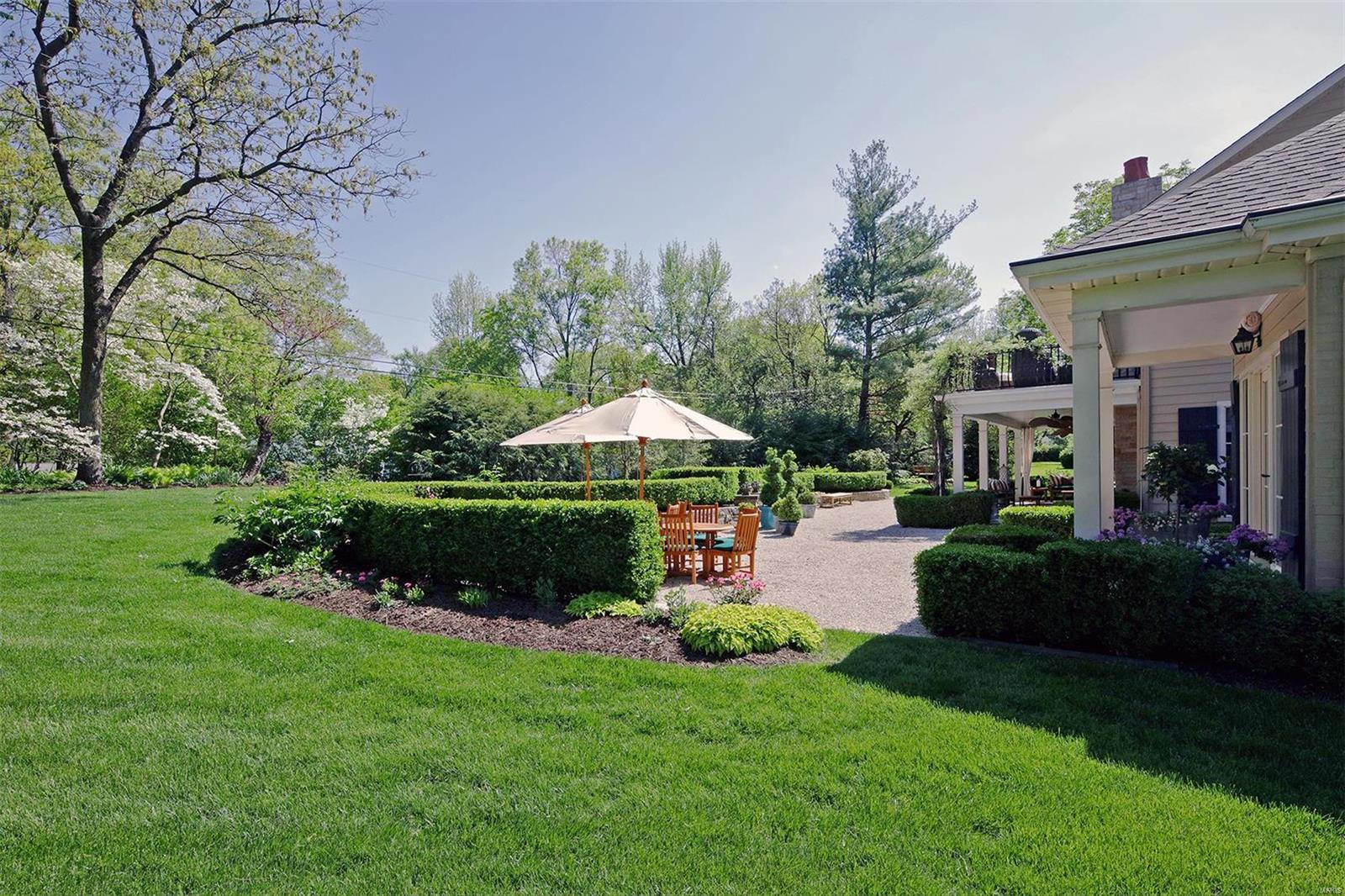 Briarwood 6 - Residential