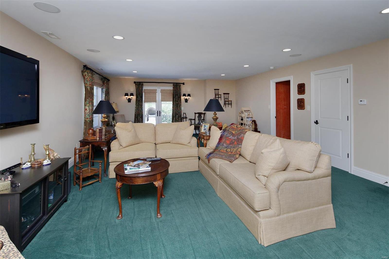 Briarwood 6 - Residential