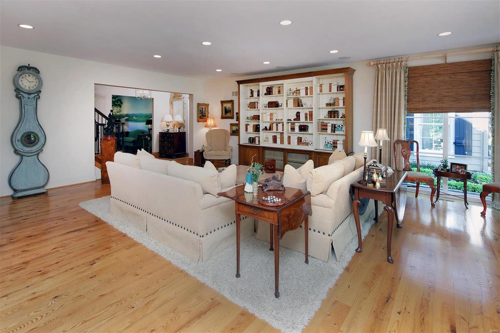 Briarwood 6 - Residential