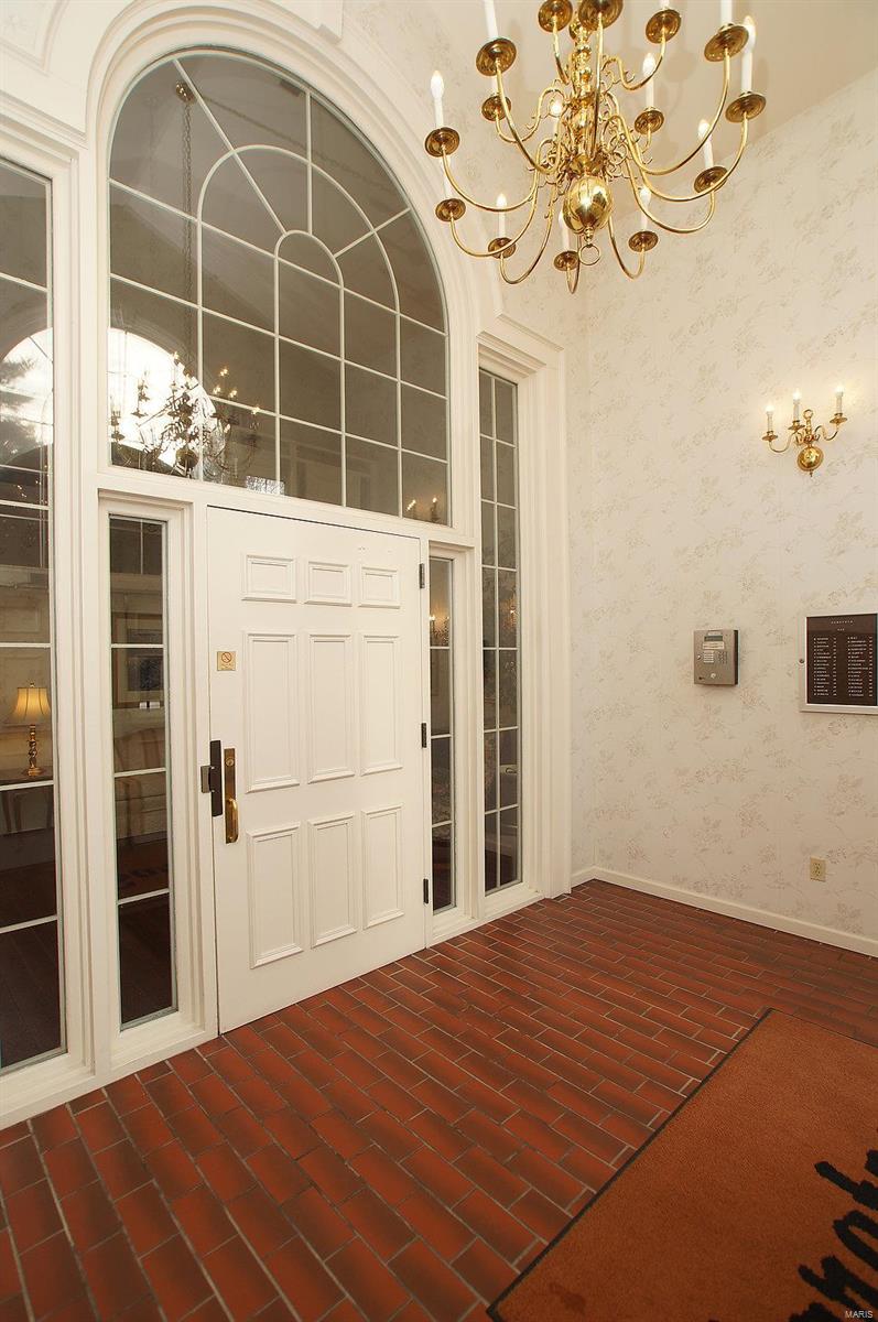 Saratoga Condo The - Residential