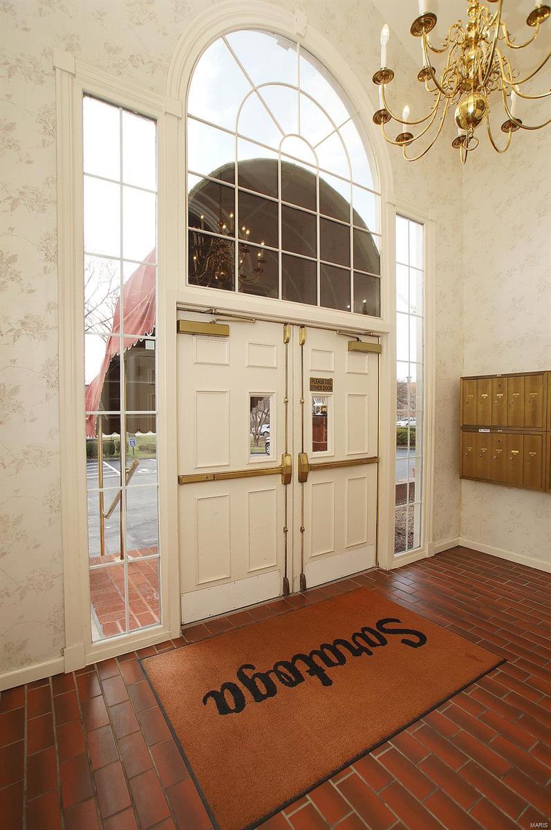 Saratoga Condo The - Residential