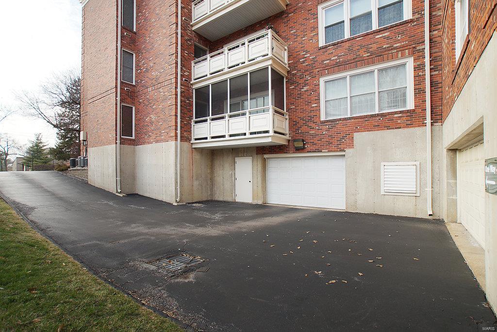 Saratoga Condo The - Residential