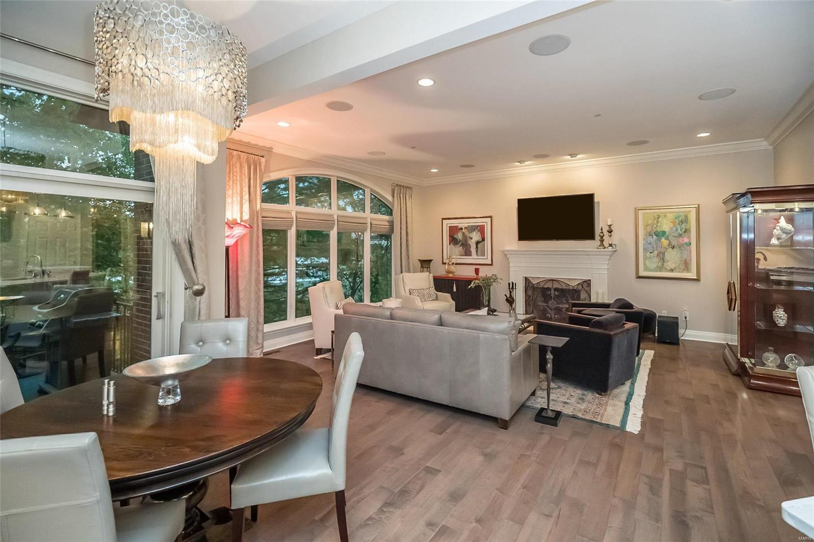 August Hill on Conway Two - Residential