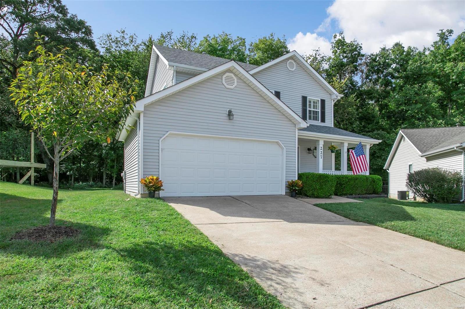 Dougherty Ferry Woods One - Residential