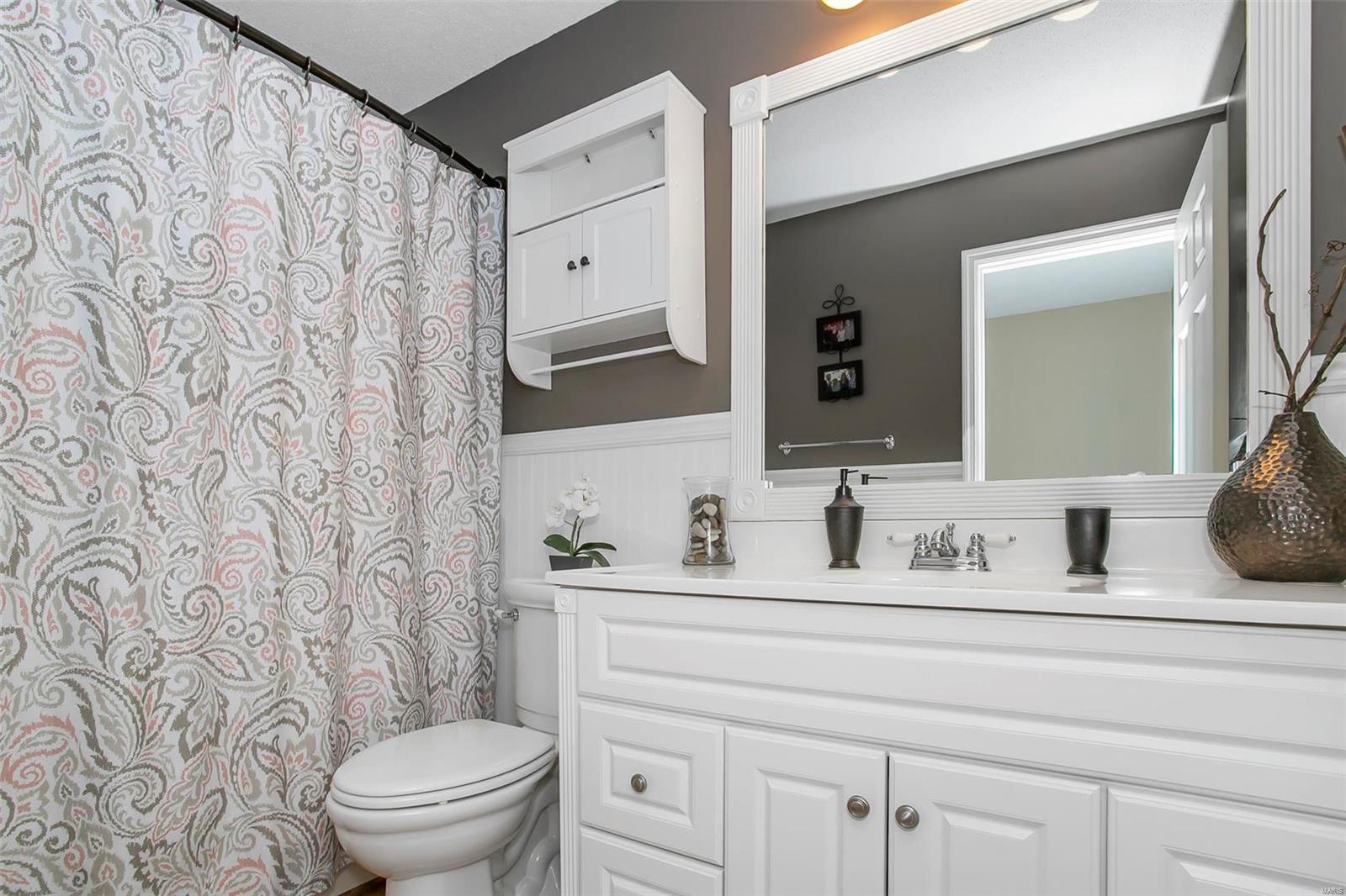 Dougherty Ferry Woods One - Residential
