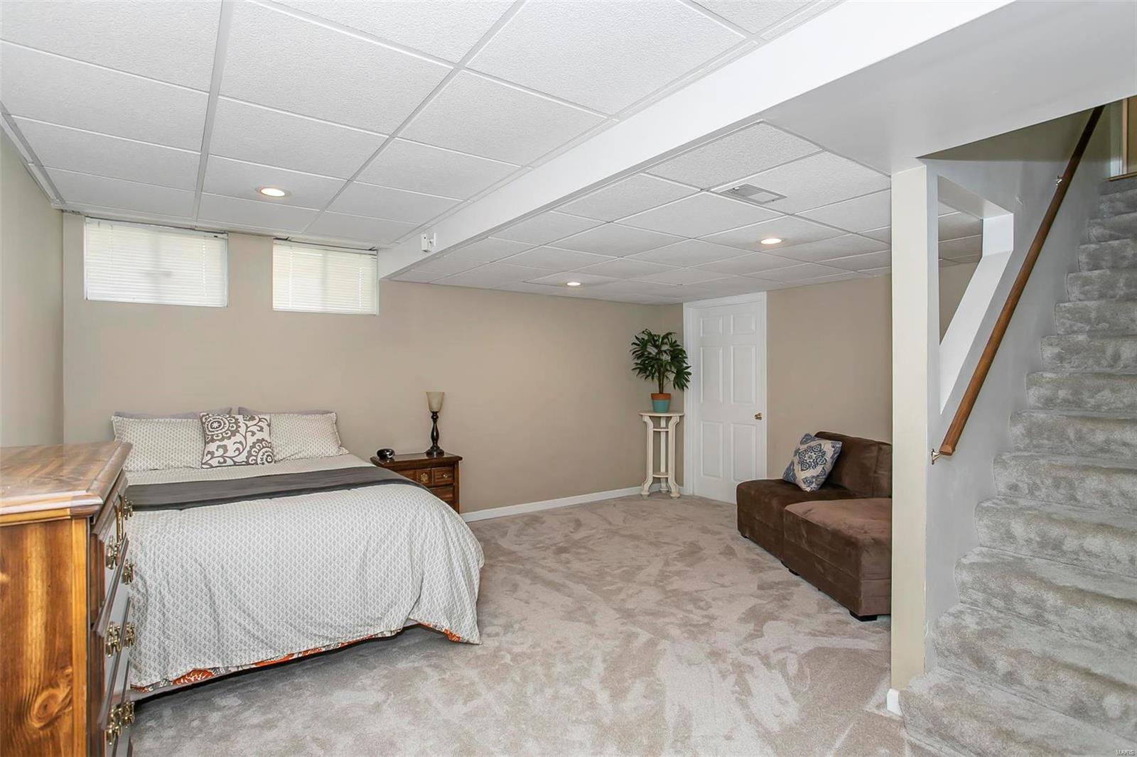 Dougherty Ferry Woods One - Residential