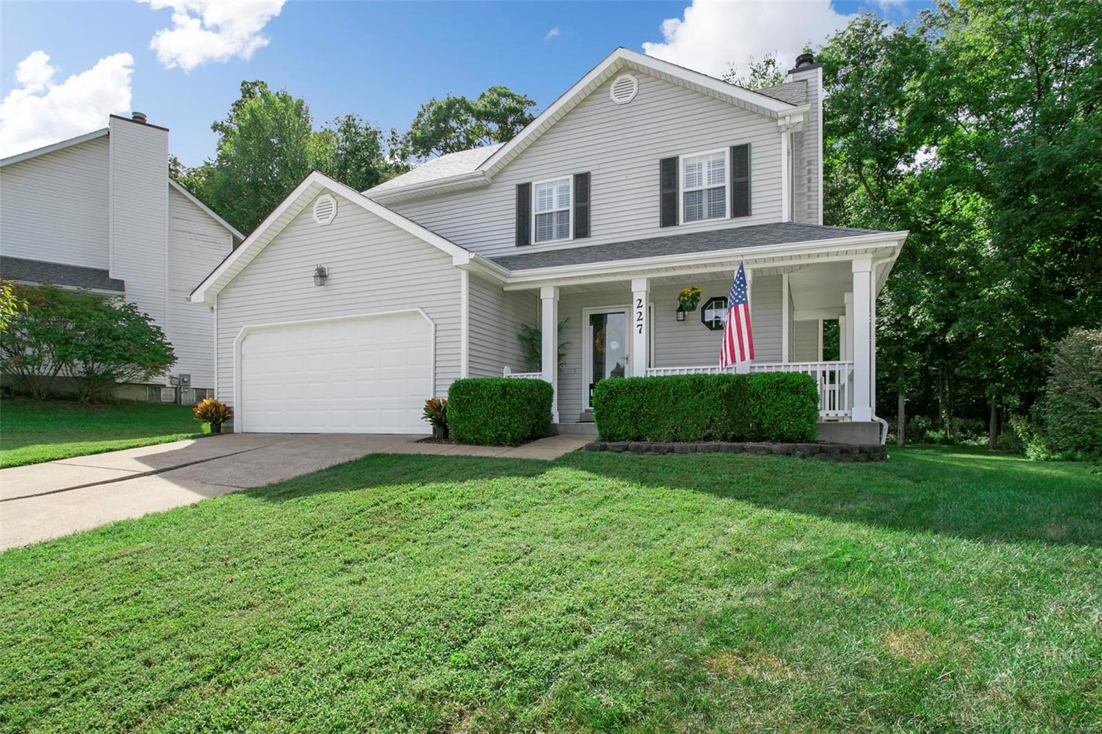 Dougherty Ferry Woods One - Residential