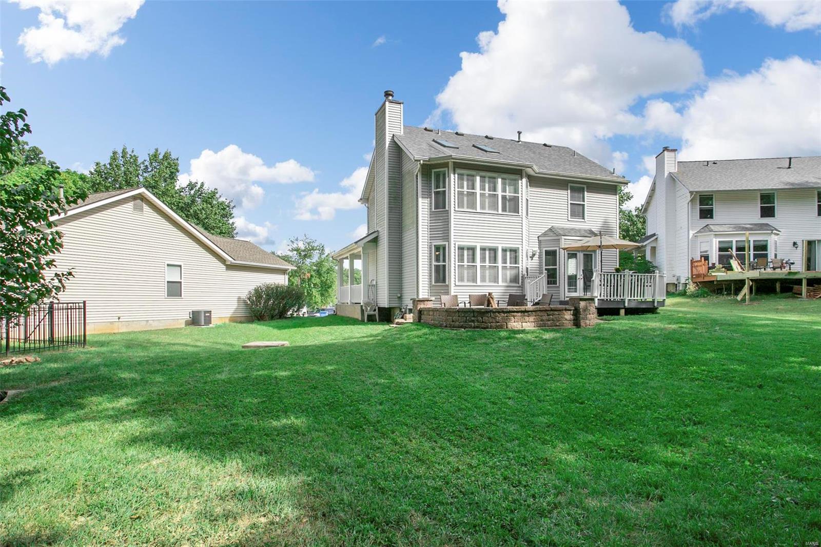 Dougherty Ferry Woods One - Residential