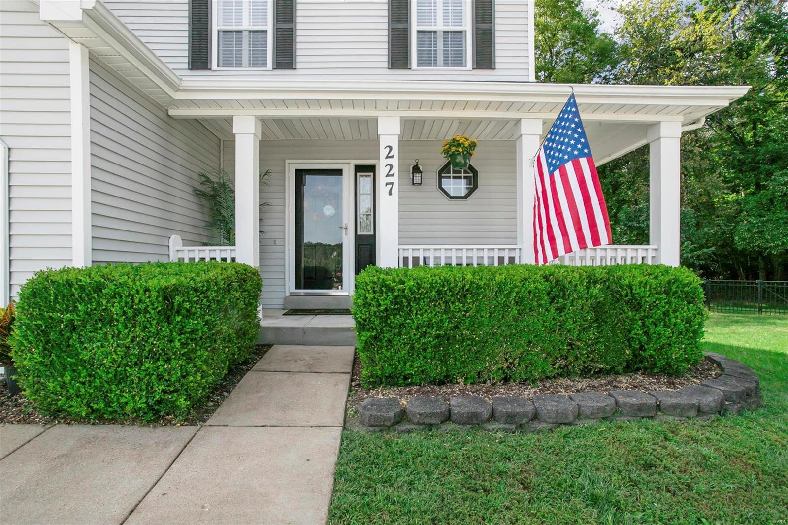 Dougherty Ferry Woods One - Residential