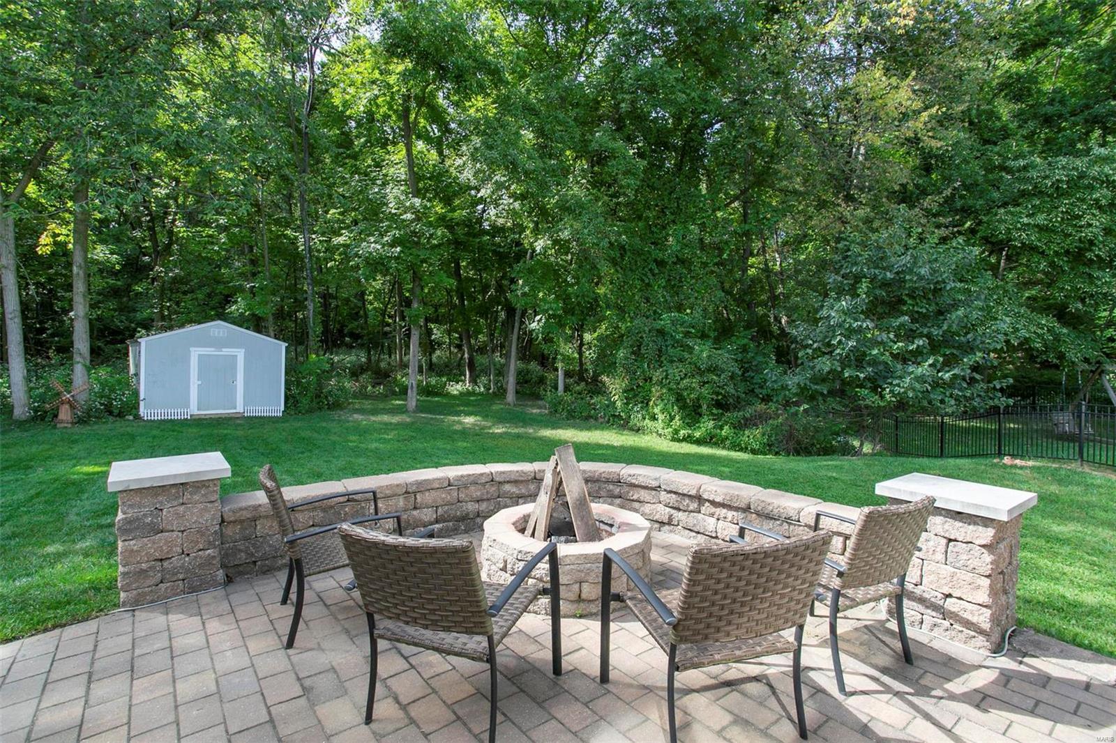 Dougherty Ferry Woods One - Residential