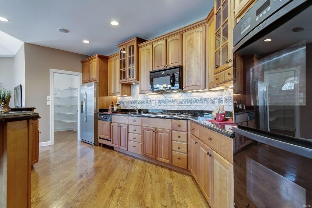 Topping Pointe Estates - Residential