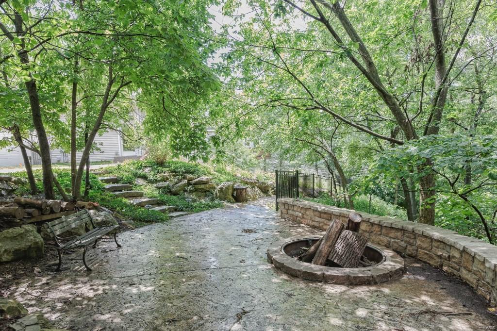 Topping Pointe Estates - Residential