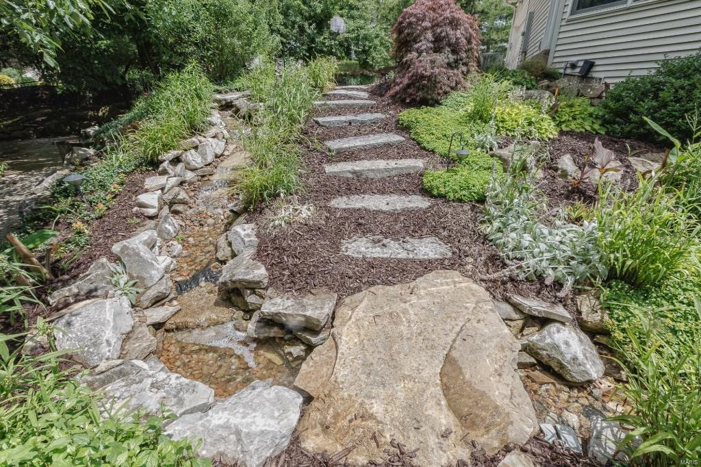 Topping Pointe Estates - Residential