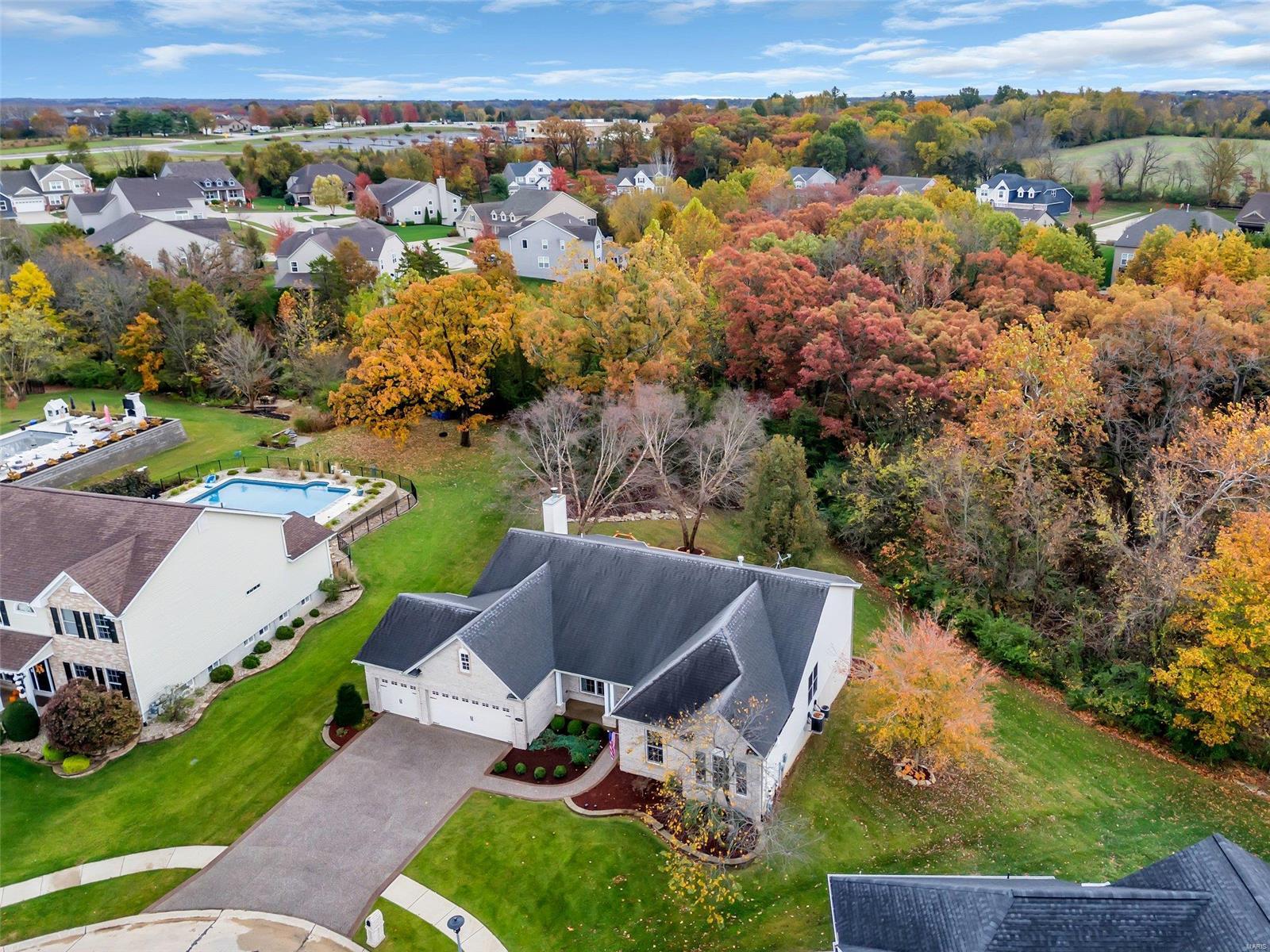 Wentzville, Missouri 63385, United States, 4 Bedrooms Bedrooms, ,4 BathroomsBathrooms,Residential,Pending,16689