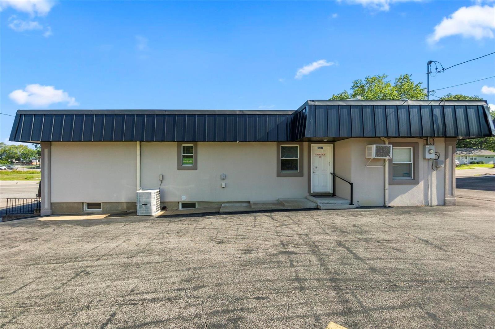 02nd Sunset Add - Commercial Sale