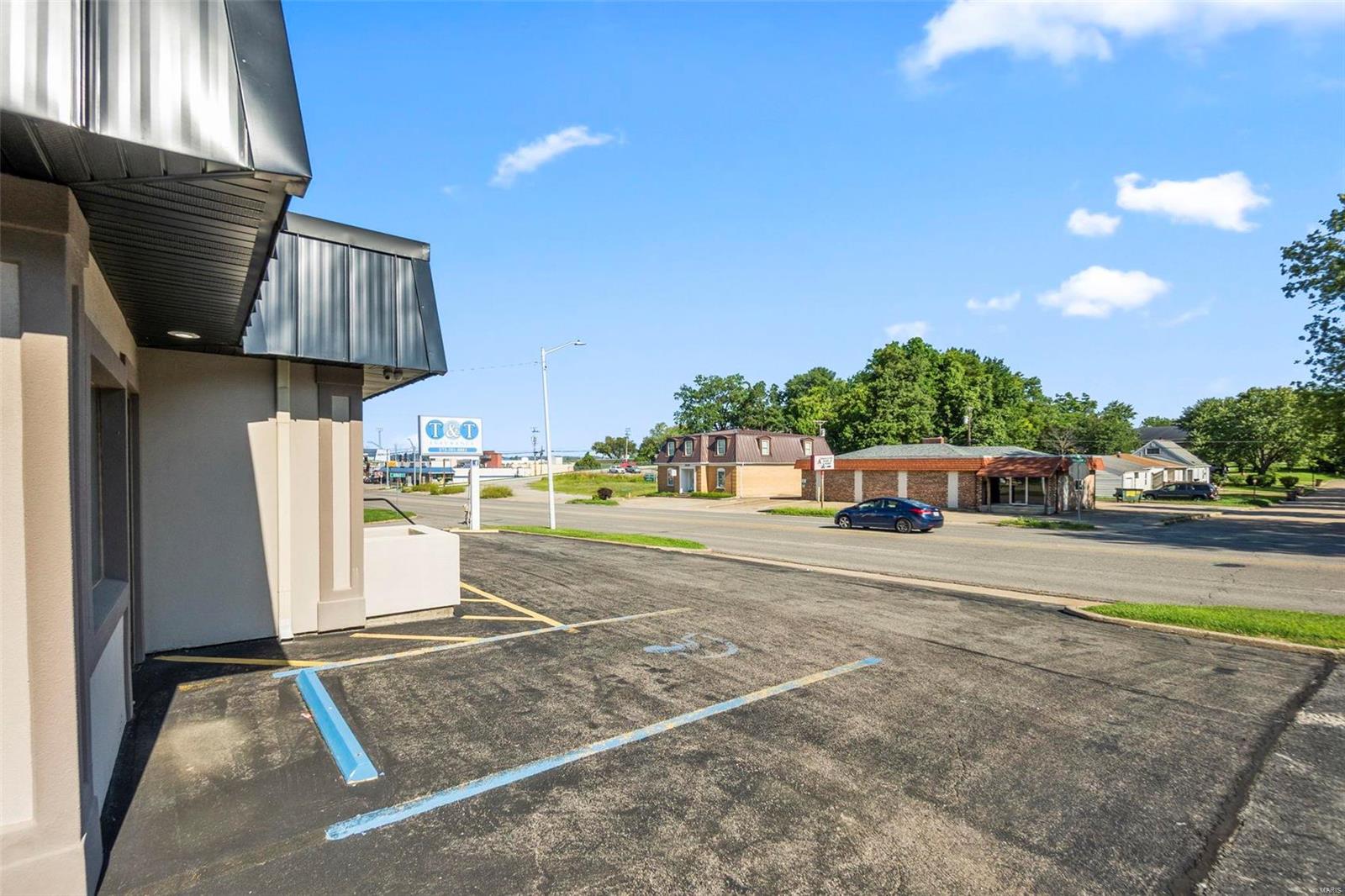 02nd Sunset Add - Commercial Sale