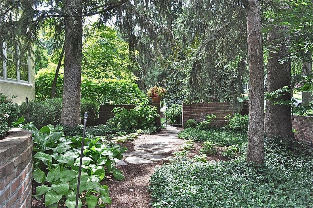 New Helfenstein Park - Residential