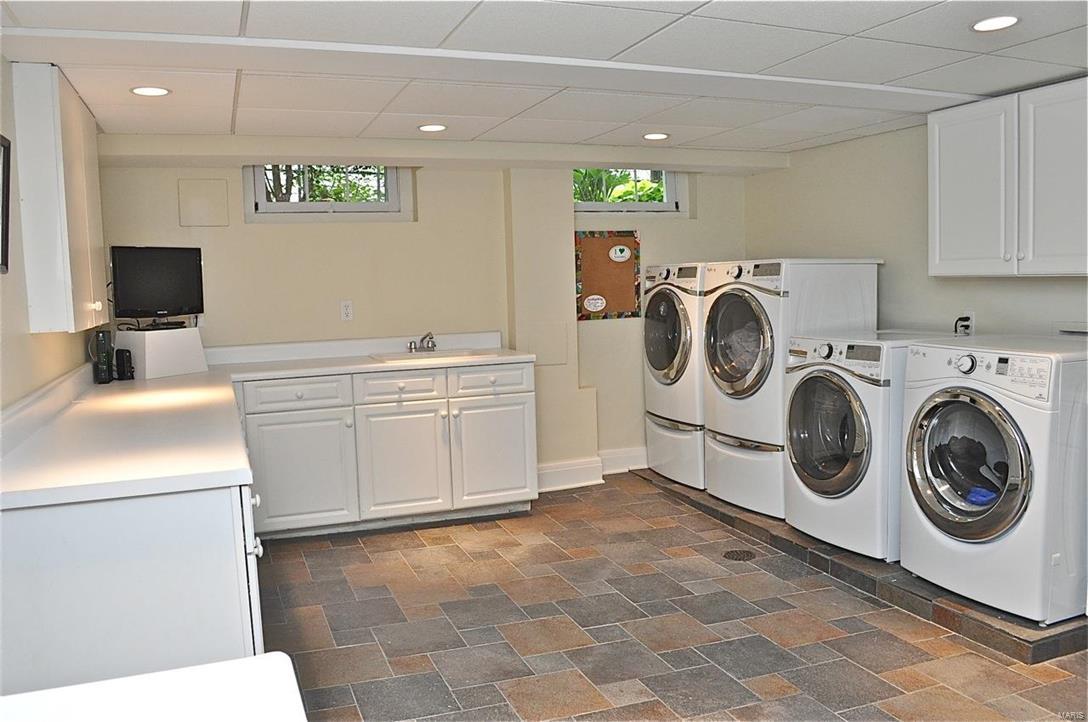 New Helfenstein Park - Residential