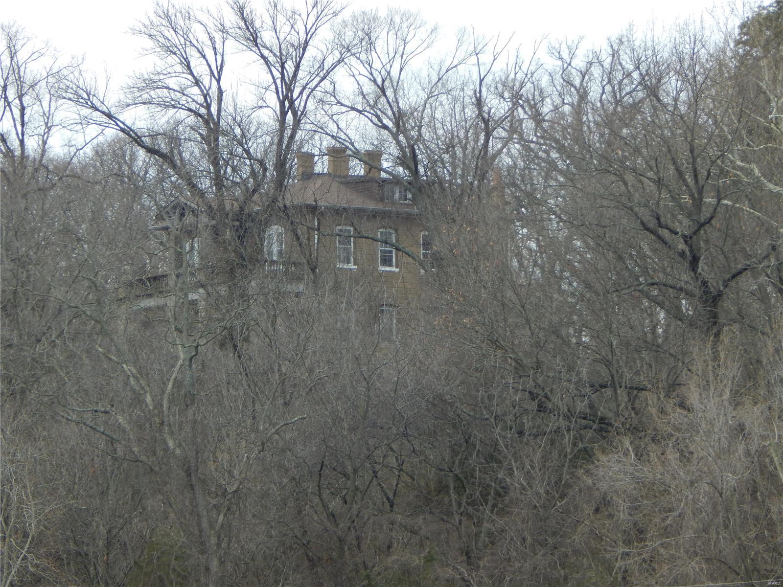 Windsor Harbor - Land