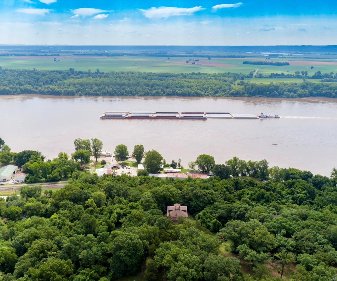 Windsor Harbor - Land