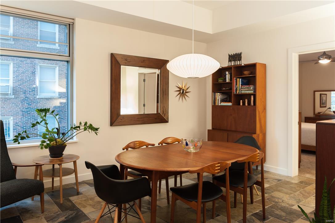 4545 Lindell - Residential