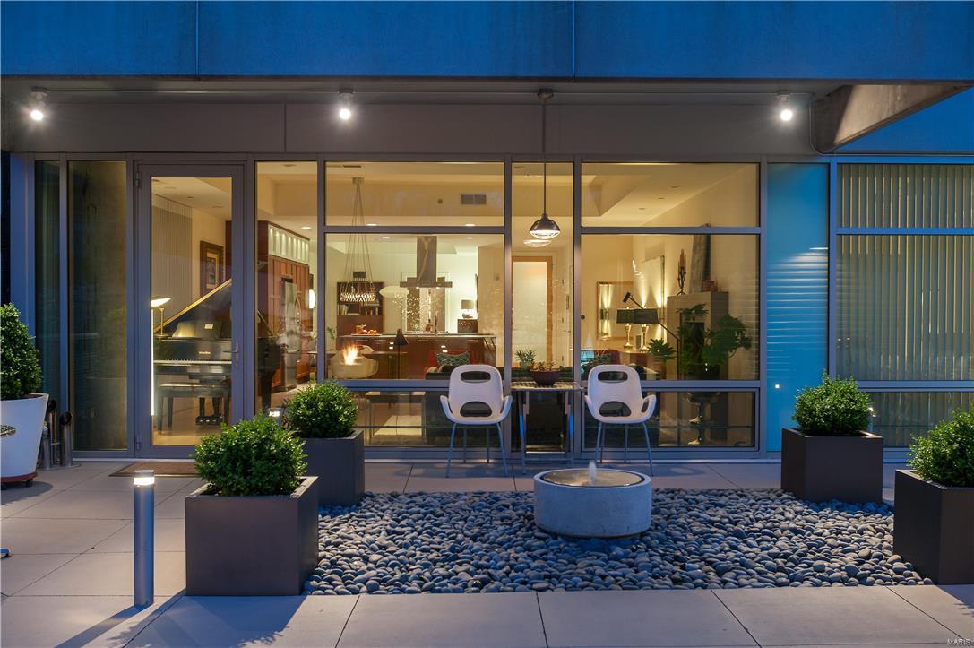 4545 Lindell - Residential