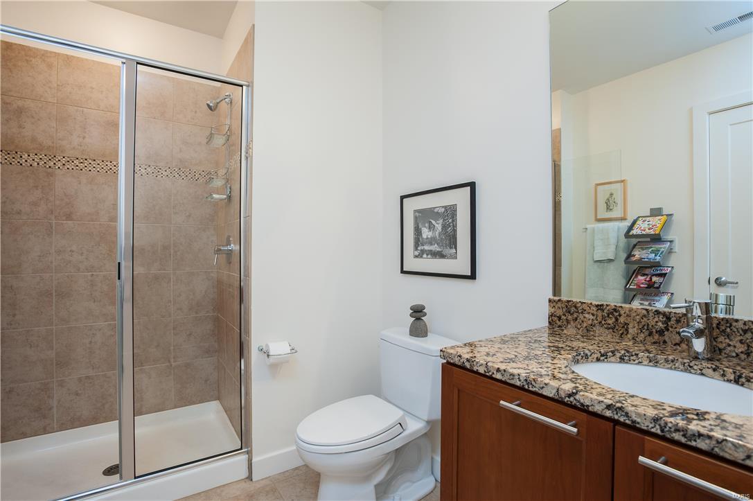 4545 Lindell - Residential