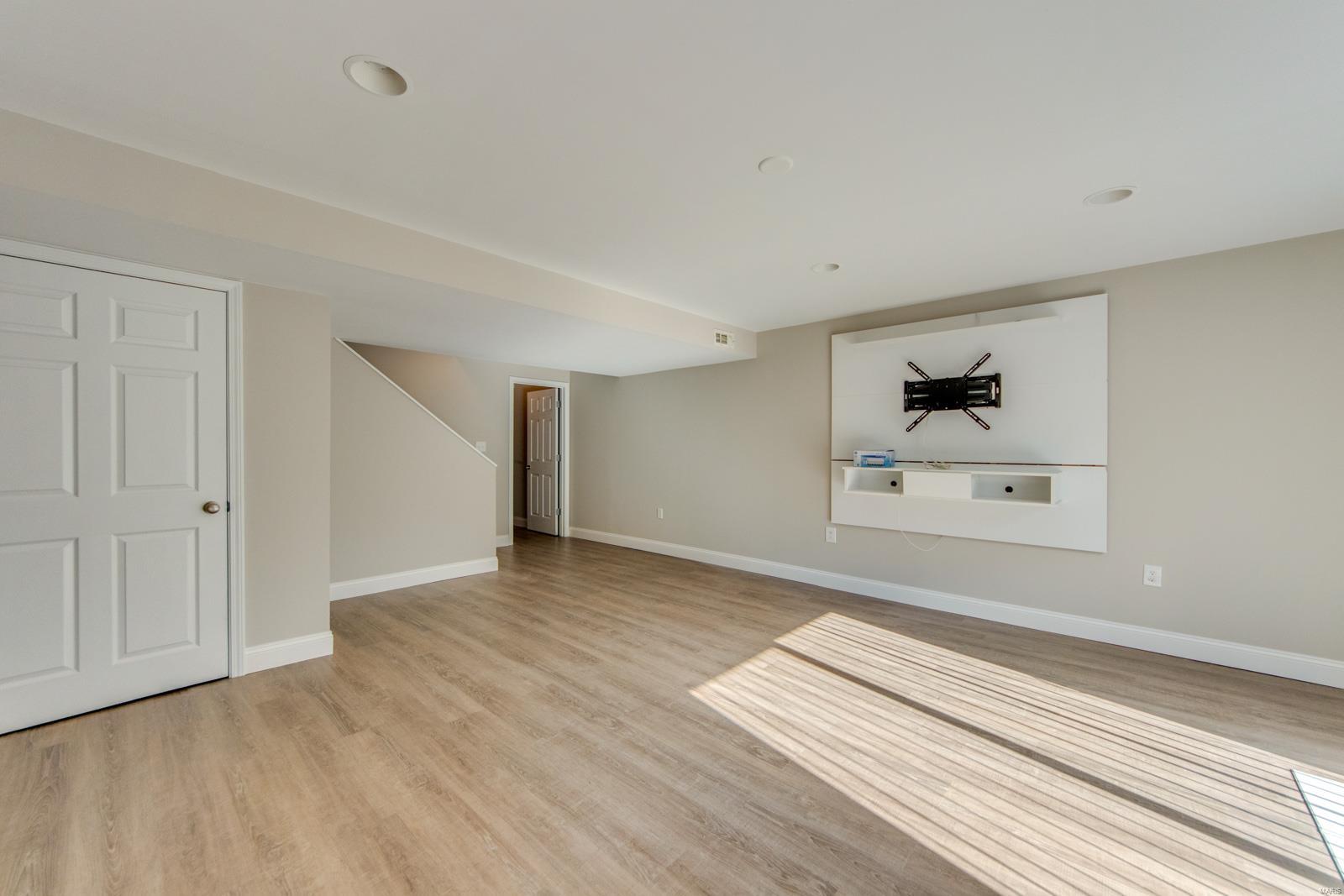 Weatherby Landing - Residential Lease