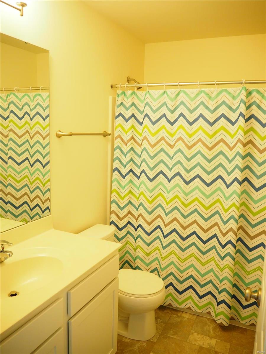 Charlestowne Crossing #4 - Residential Lease