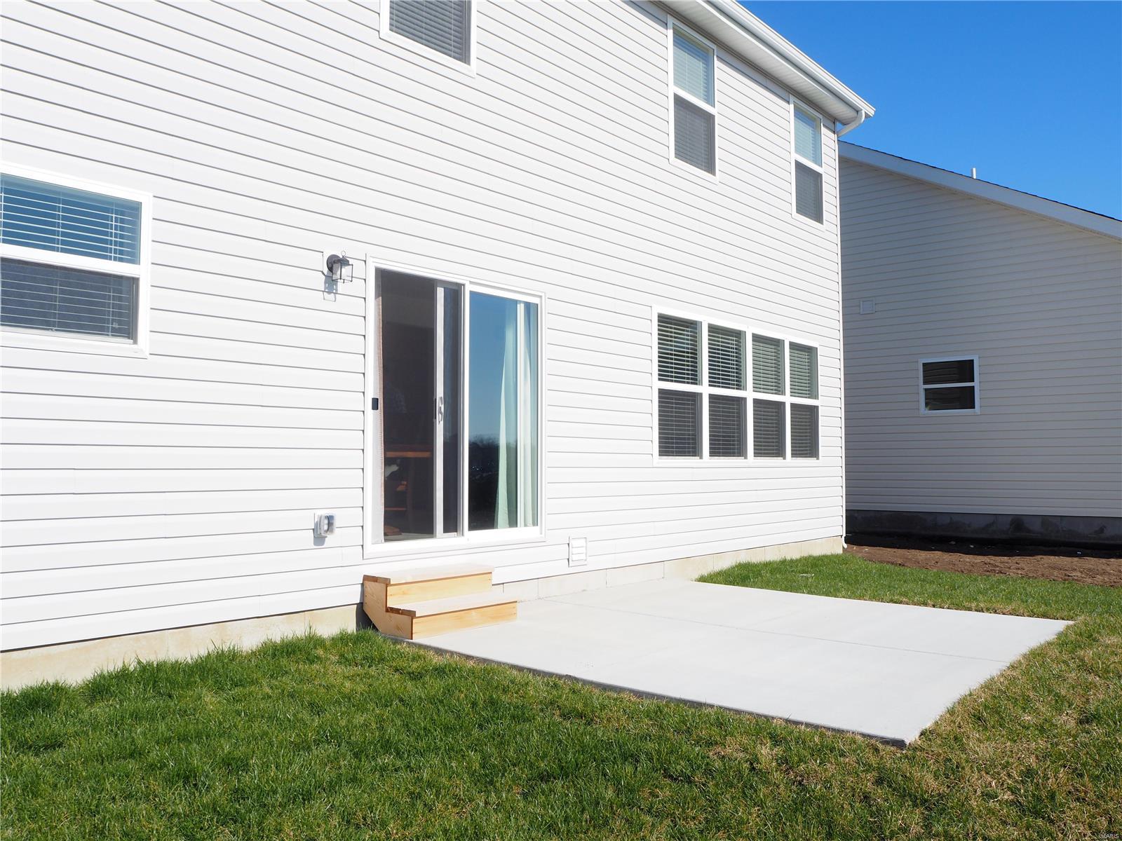 Charlestowne Crossing #4 - Residential Lease