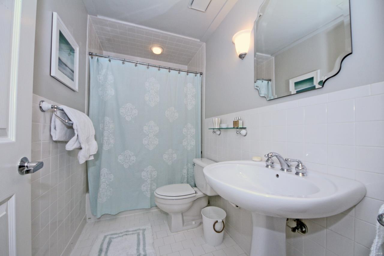 North Bemiston Place Condo Ph - Residential