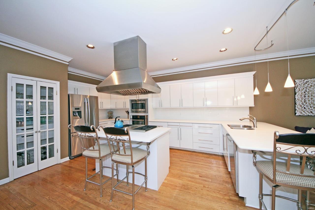 North Bemiston Place Condo Ph - Residential