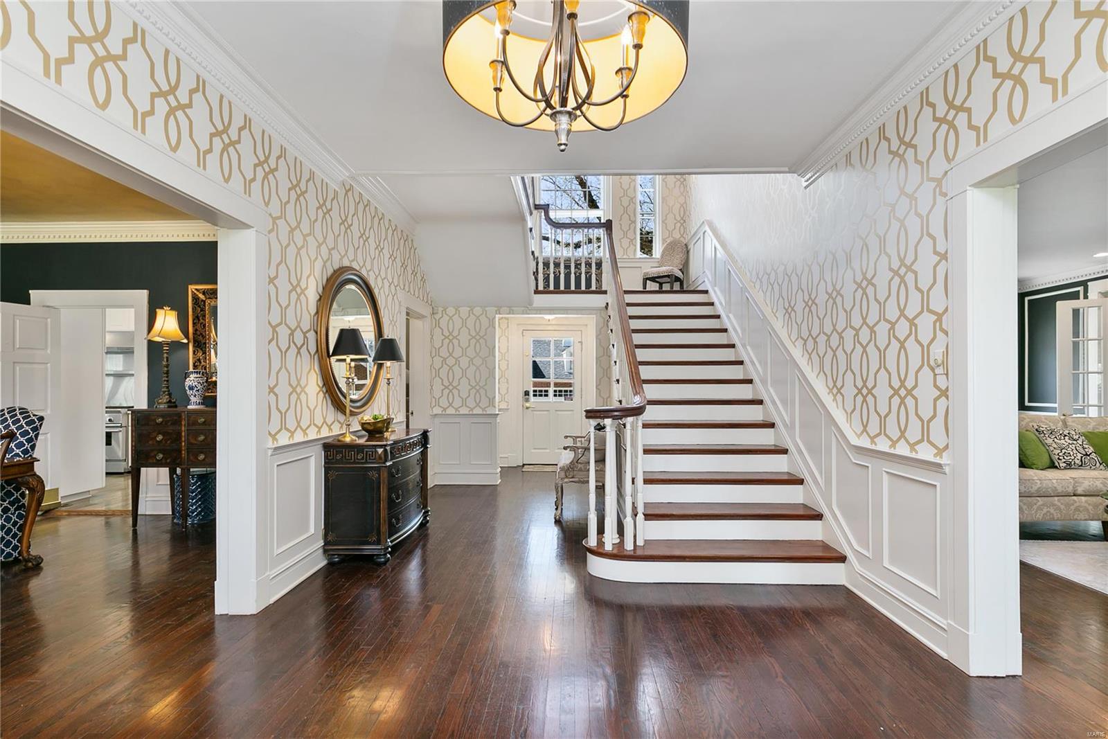 Mcdonald Tr Pt 2 Lts 31 & 32 & Sarpy - Residential