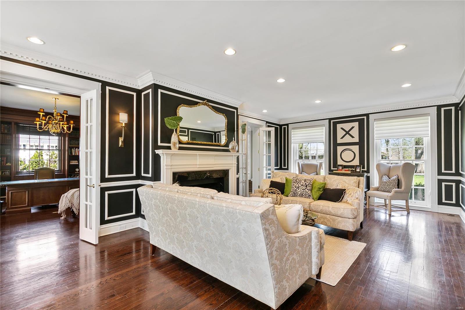 Mcdonald Tr Pt 2 Lts 31 & 32 & Sarpy - Residential