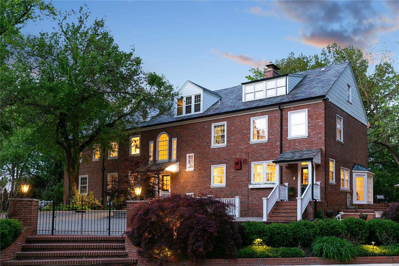 Mcdonald Tr Pt 2 Lts 31 & 32 & Sarpy - Residential