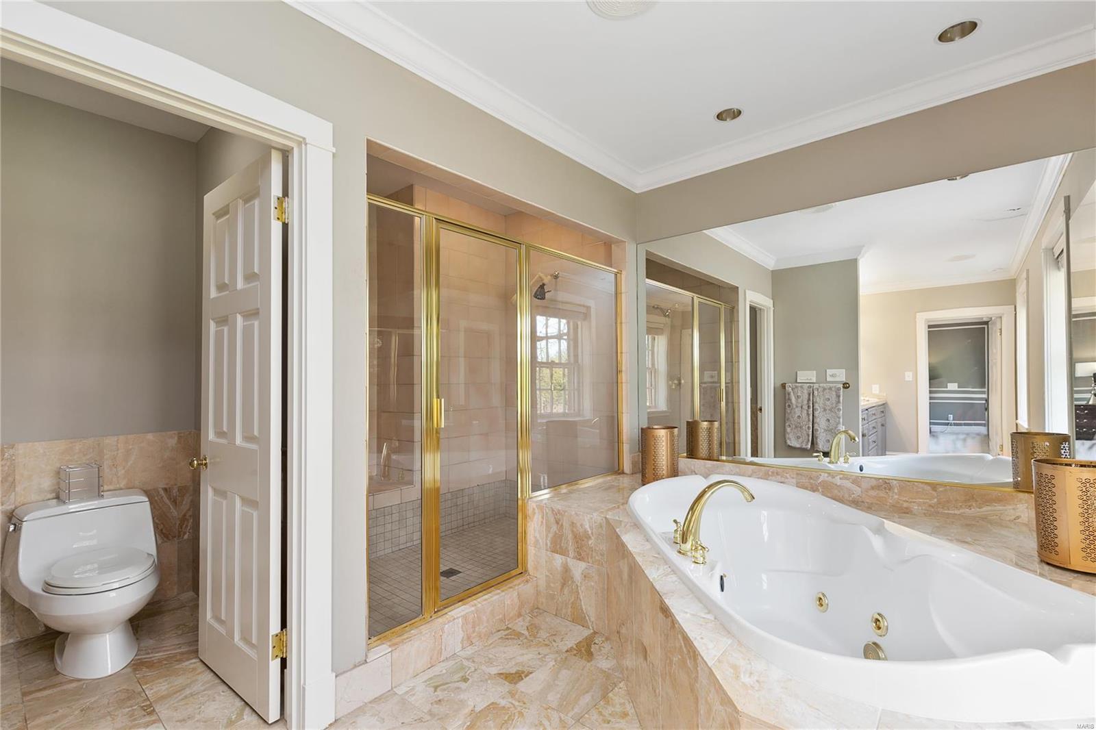 Mcdonald Tr Pt 2 Lts 31 & 32 & Sarpy - Residential